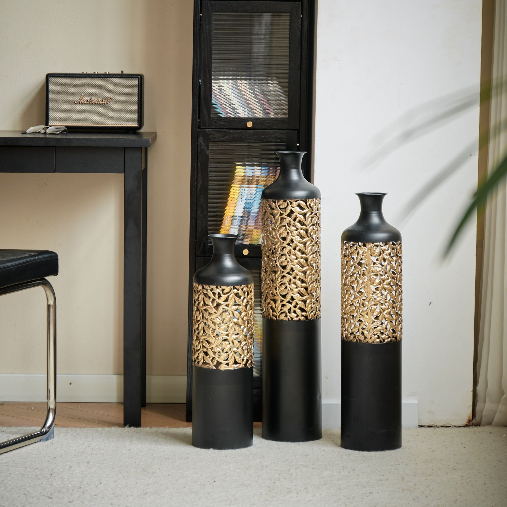 Floor Metal Vases Decorated Metal Vases (Set of 3) Gorgeous Home Decoration Large Glazed Metal Vases - Black / Gold